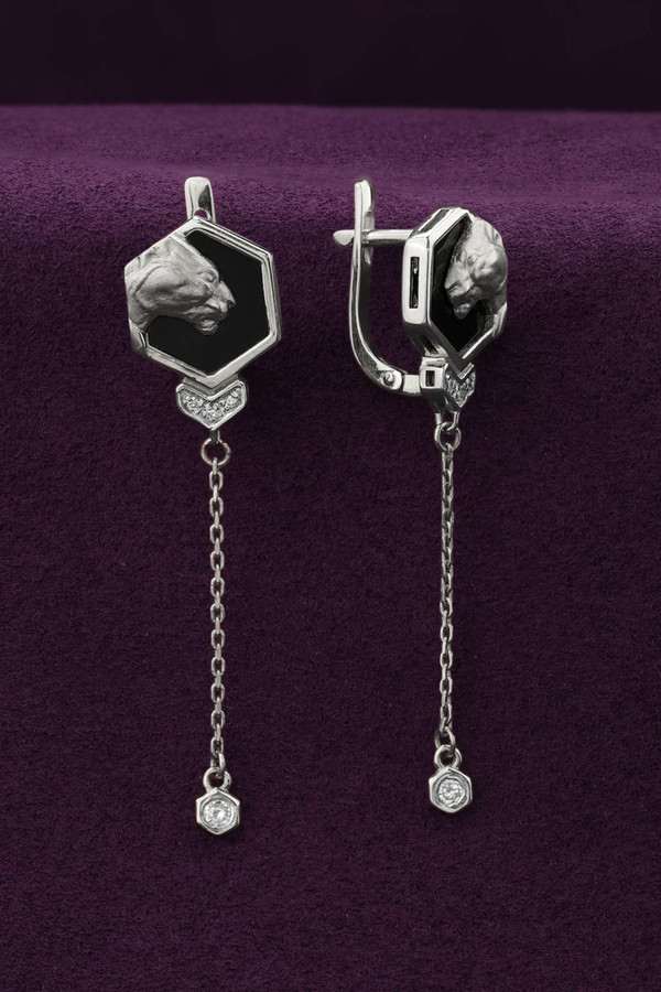 Серьги из белого золота c бриллиантами и ониксом