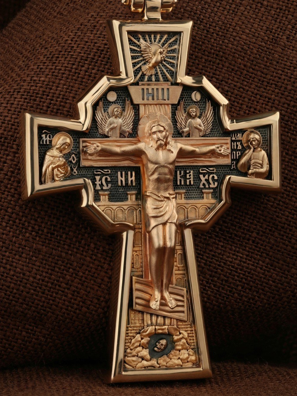 Крест из золота