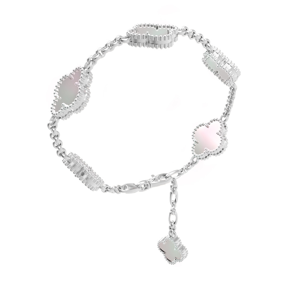 Браслет из белого золота c перламутром