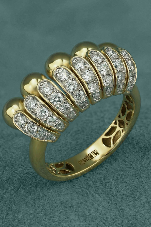 Кольцо из лимонного золота c бриллиантами