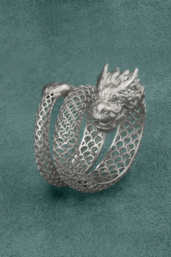 Кольцо из белого золота c бриллиантами