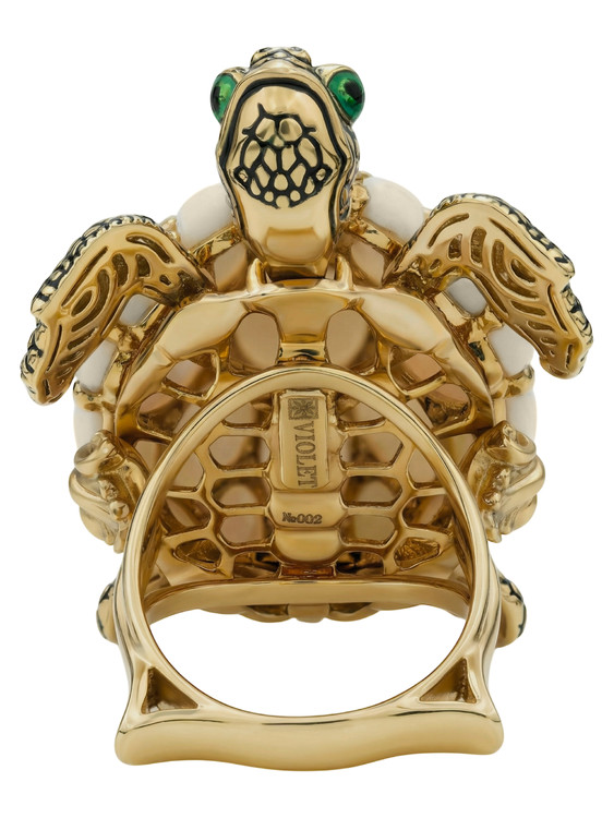 Кольцо из лимонного золота c эмалью и бивнем мамонта