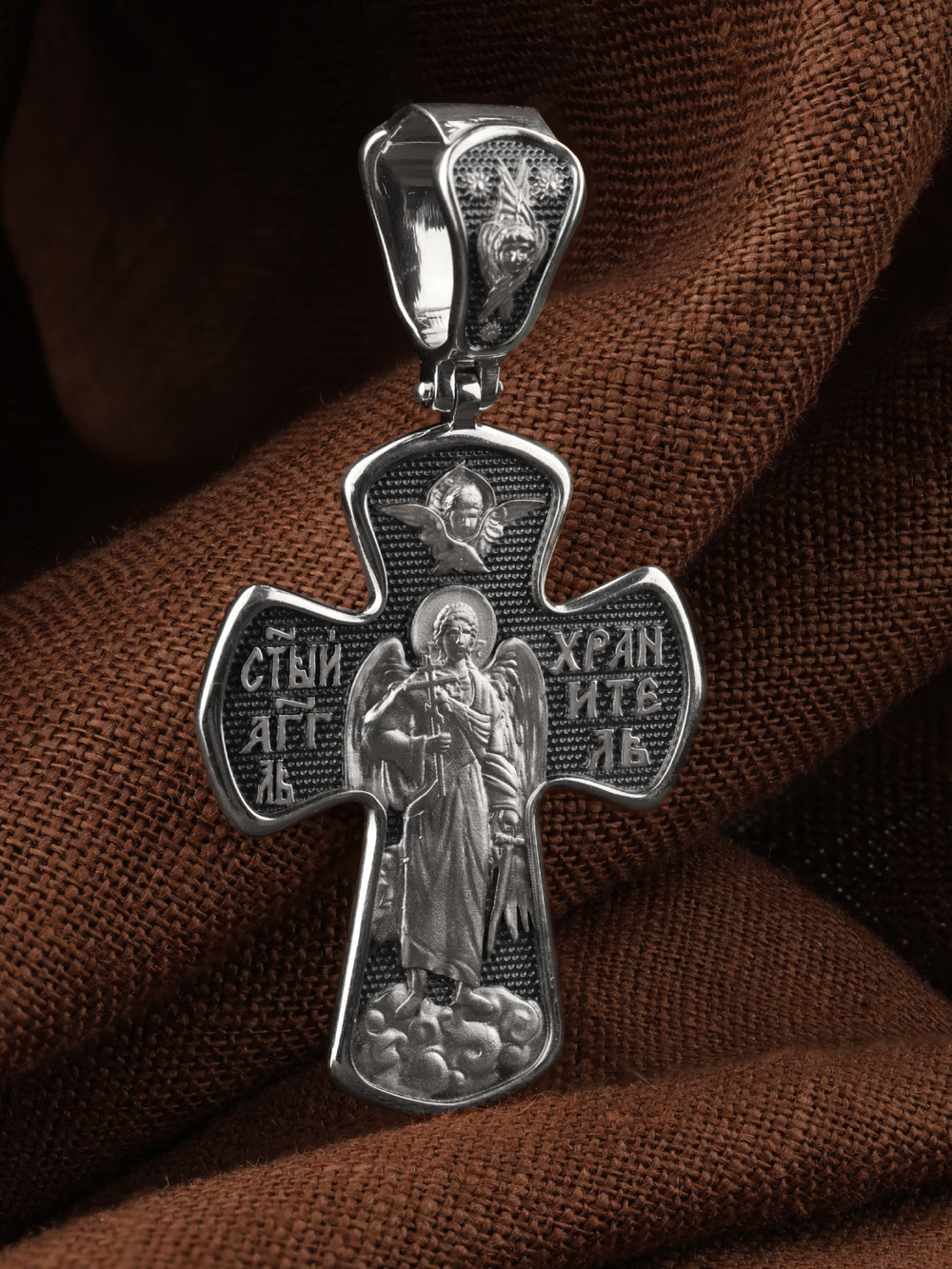 Крест из белого золота